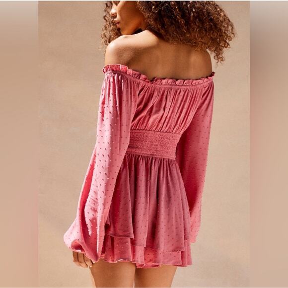 Urban Outfitters Clip Dot Smocked Long Sleeve Romper SZ M - Picture 3 of 10